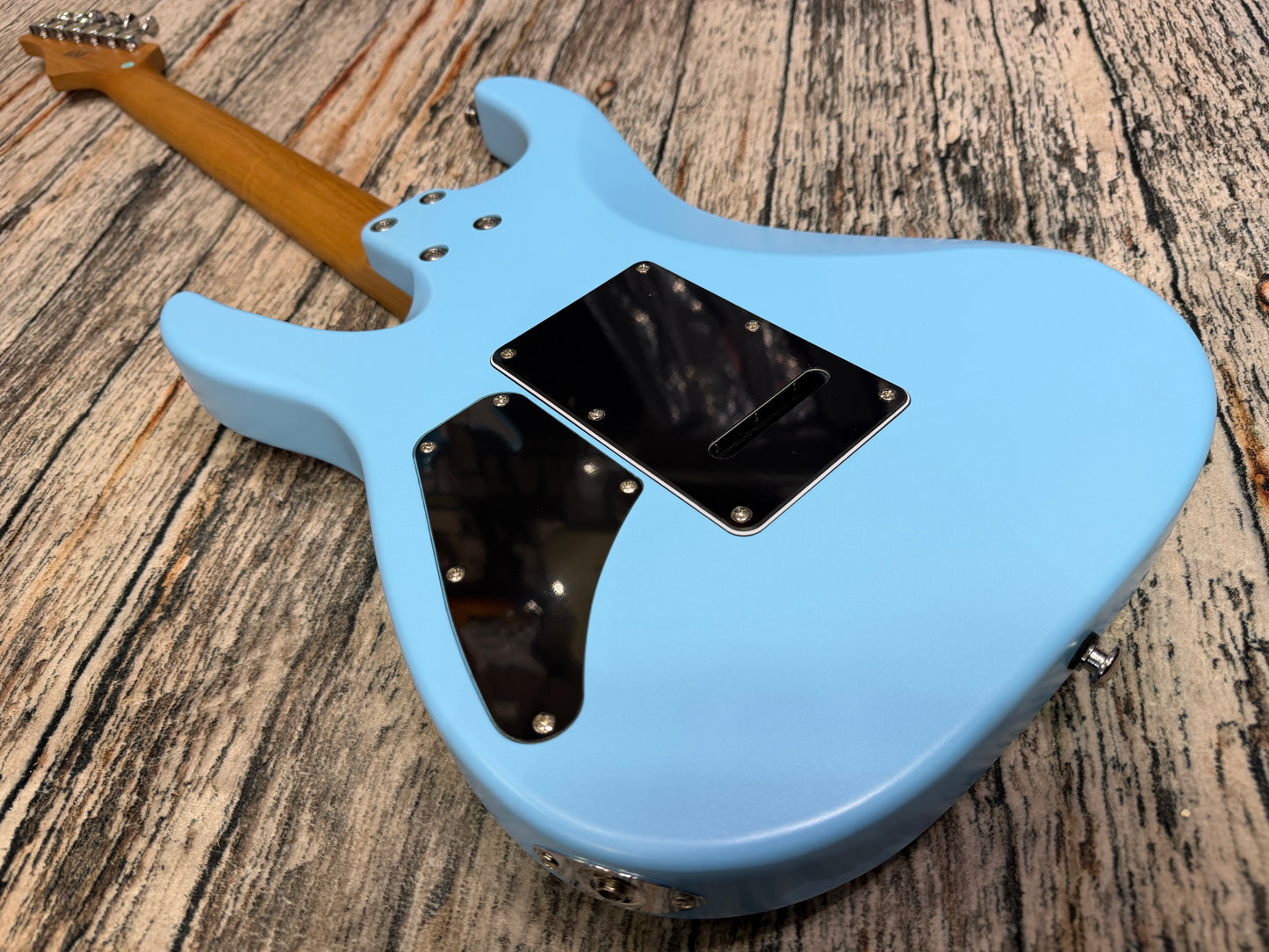 EART EYP-Omni 24 Pearl Blue