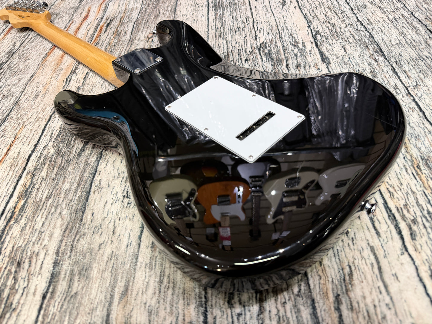 Vintage V6 "Stratocaster" style - Black - Rosewood