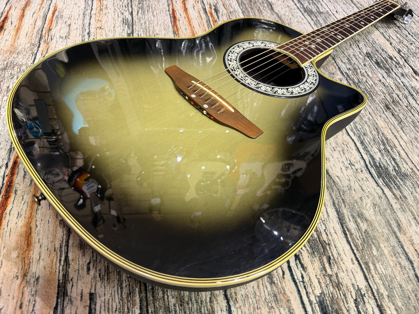 Celebrity by Ovation - CC57 electro acoustic medium bowl back