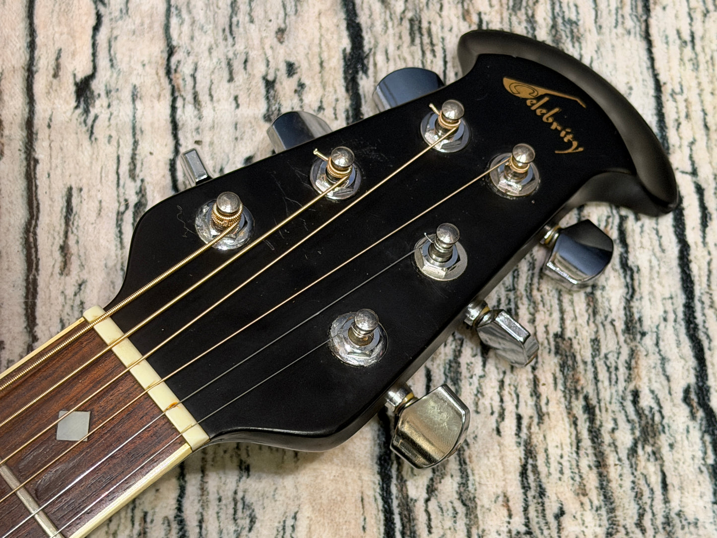 Celebrity by Ovation - CC57 electro acoustic medium bowl back