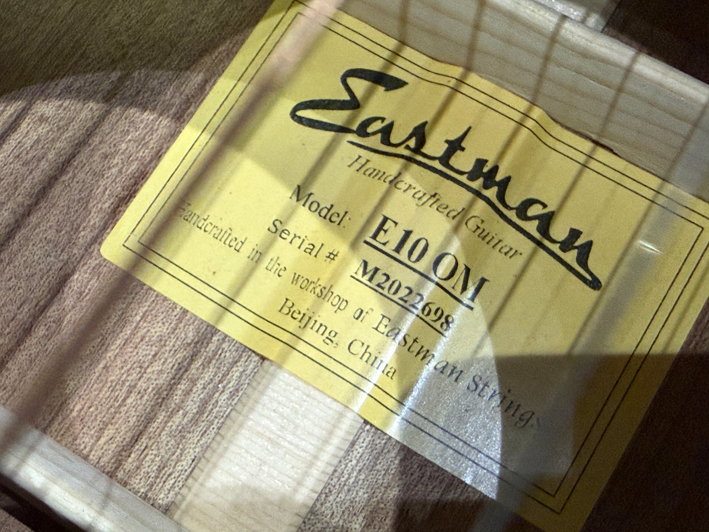 Eastman E10-OM All solid acoustic - B Stock