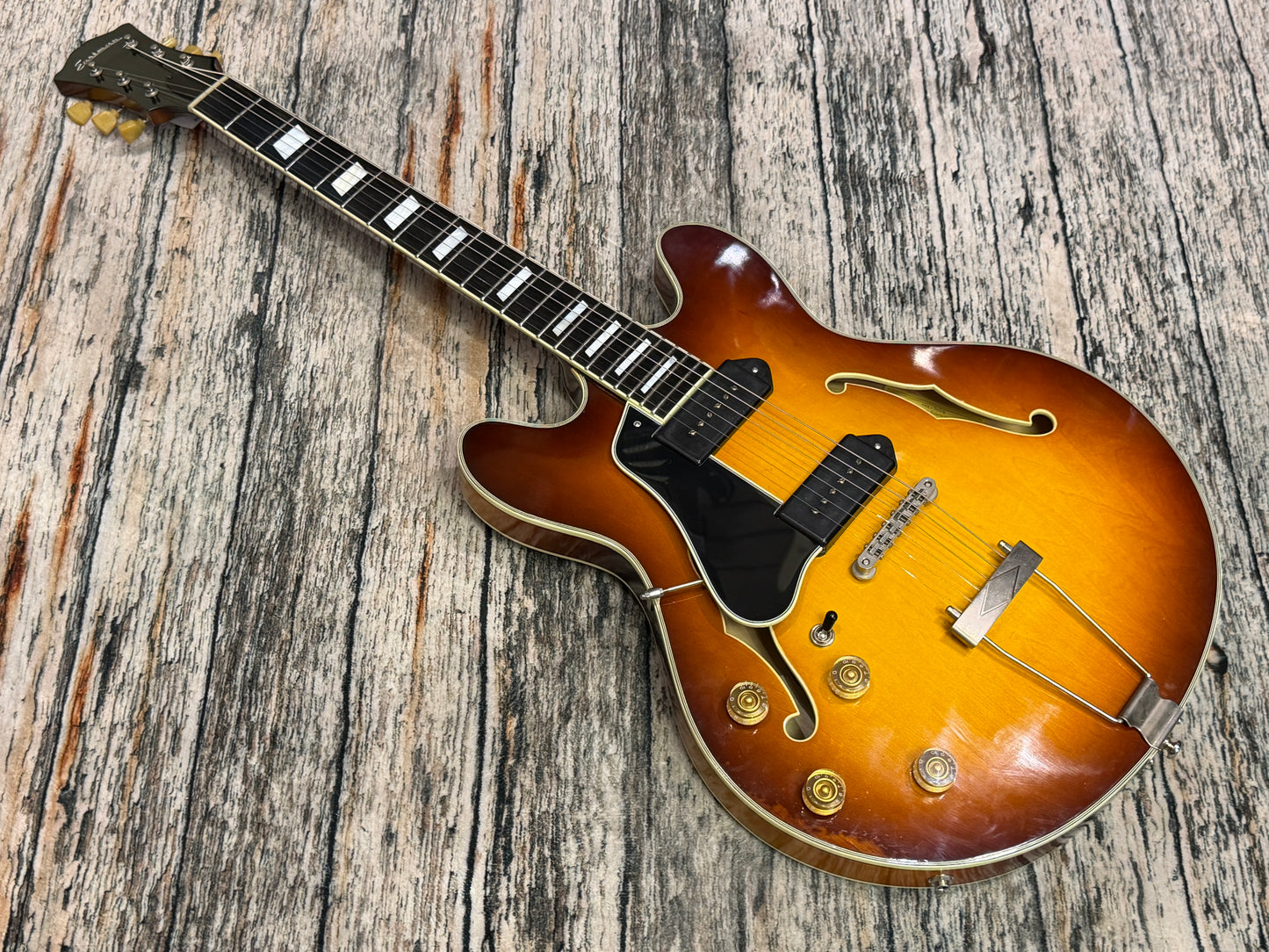 Eastman T64L TVT0GB Left Hand - B-Stock