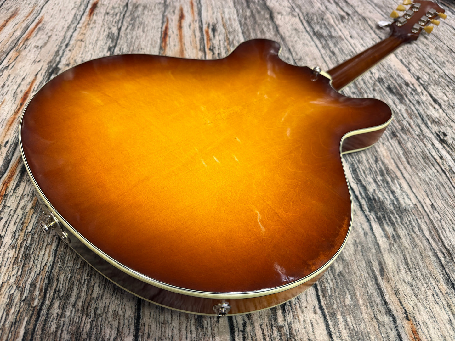 Eastman T64L TVT0GB Left Hand - B-Stock