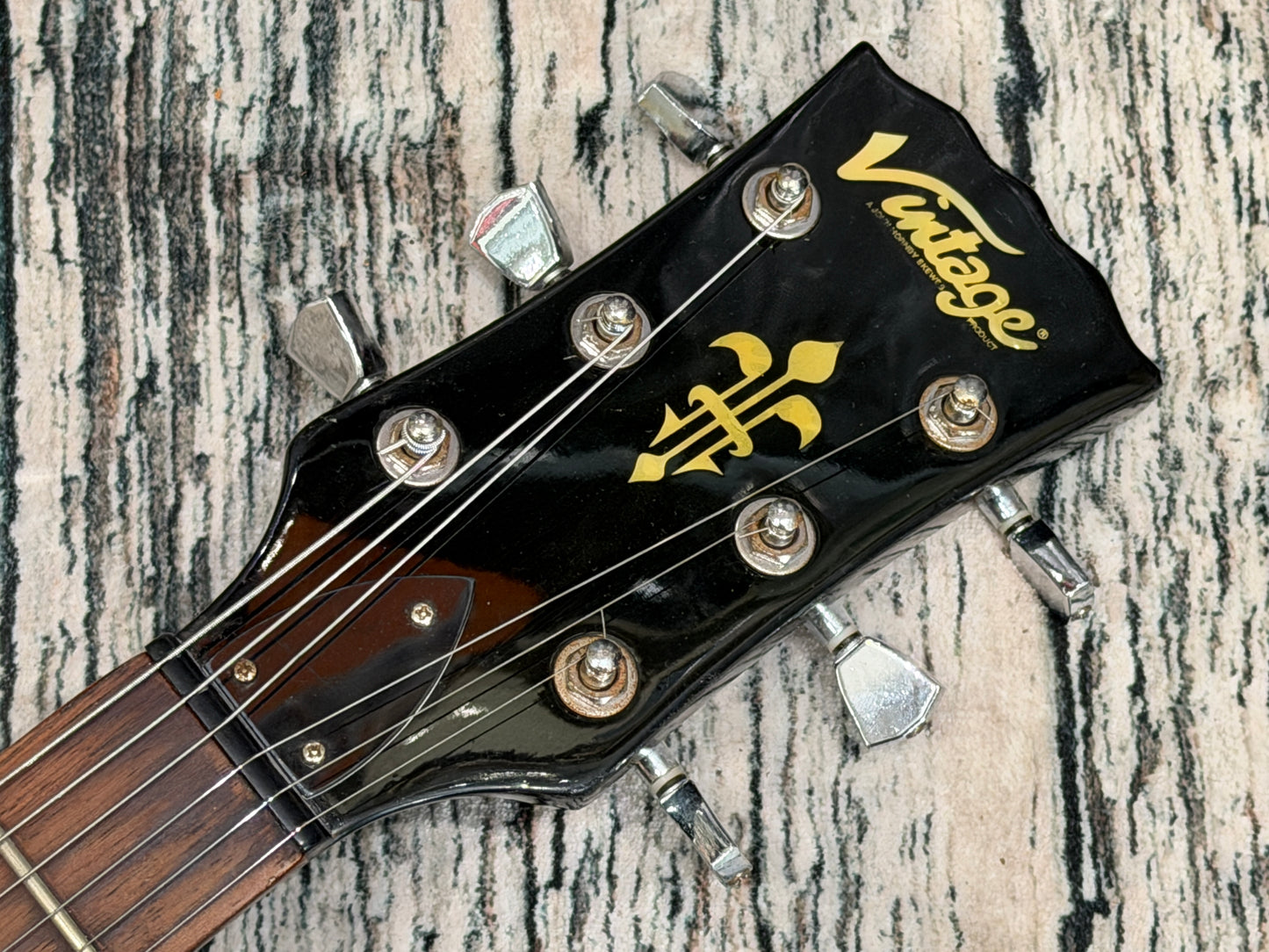 Vintage SG, Bigsby Modded