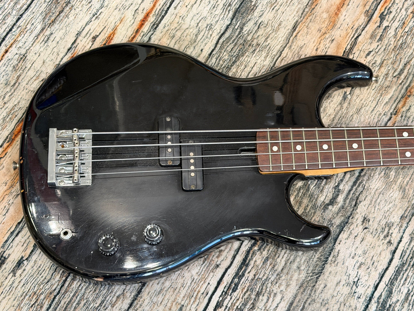 Yamaha BB300 bass - Japan