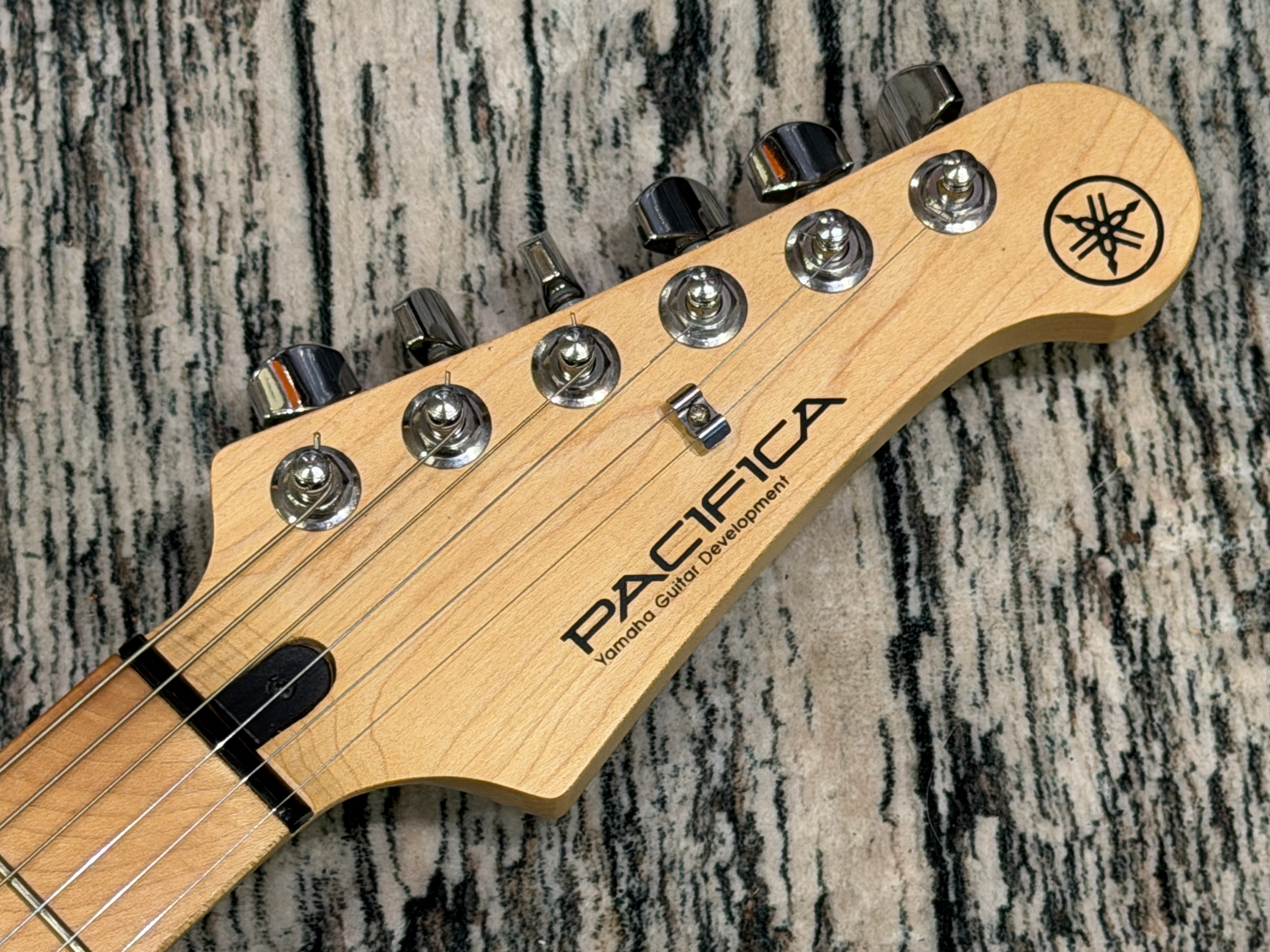 Yamaha Pacifica PAC 112VM – Badlands Guitars Limited