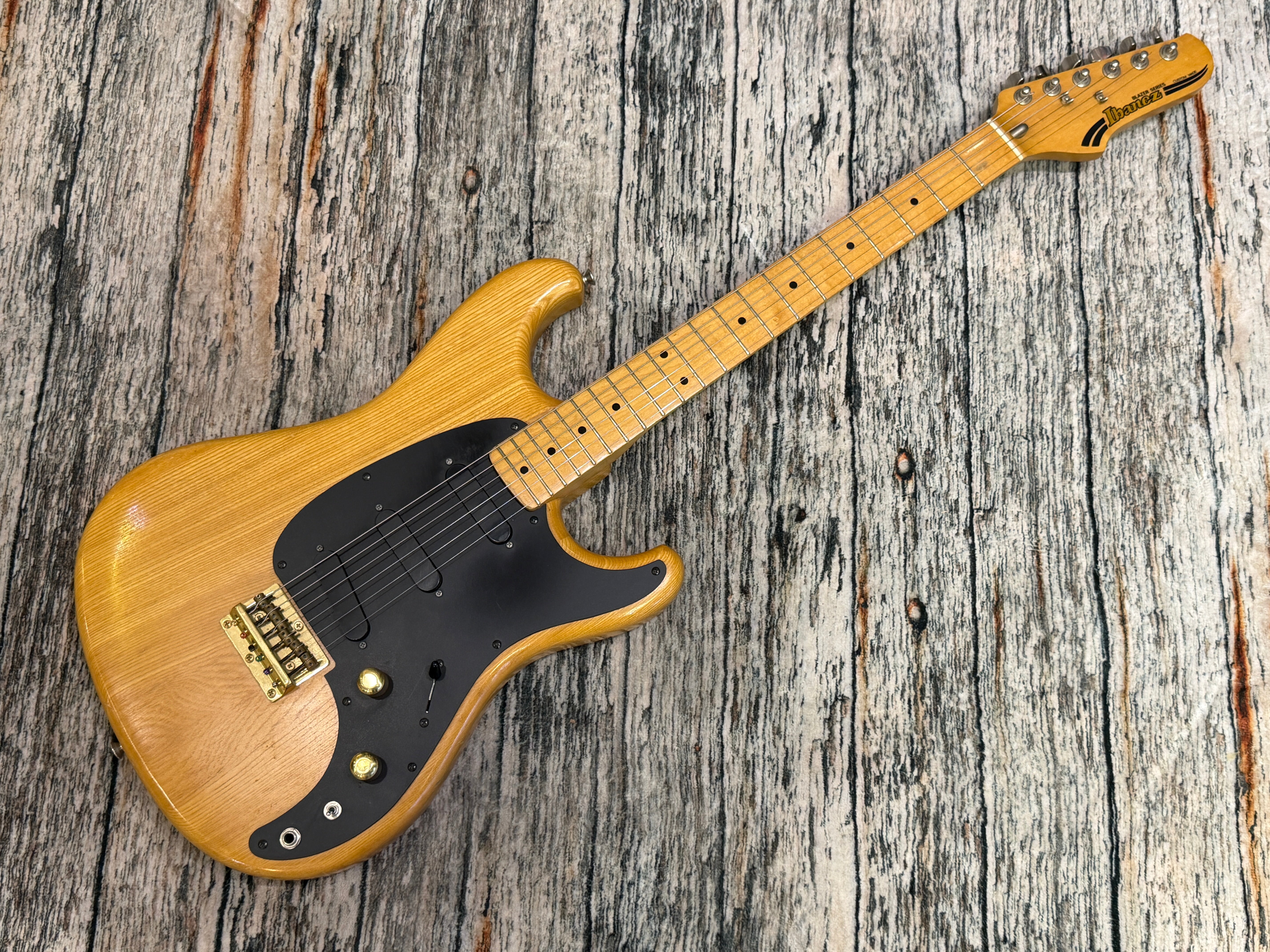 Ibanez Blazer 1981 Japanese original BL-300-NT – Badlands Guitars