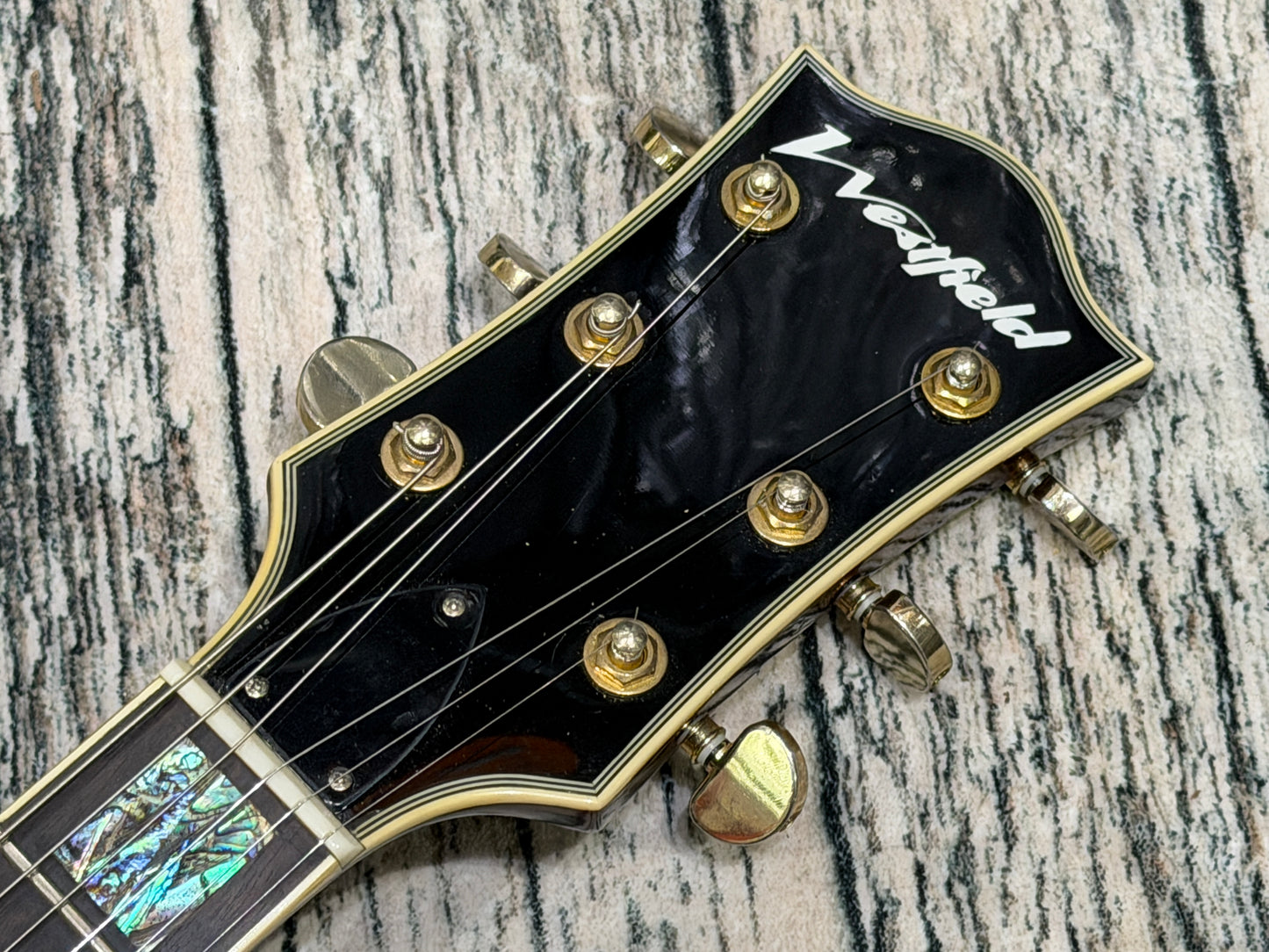 Westfield Les Paul Custom - Upgraded