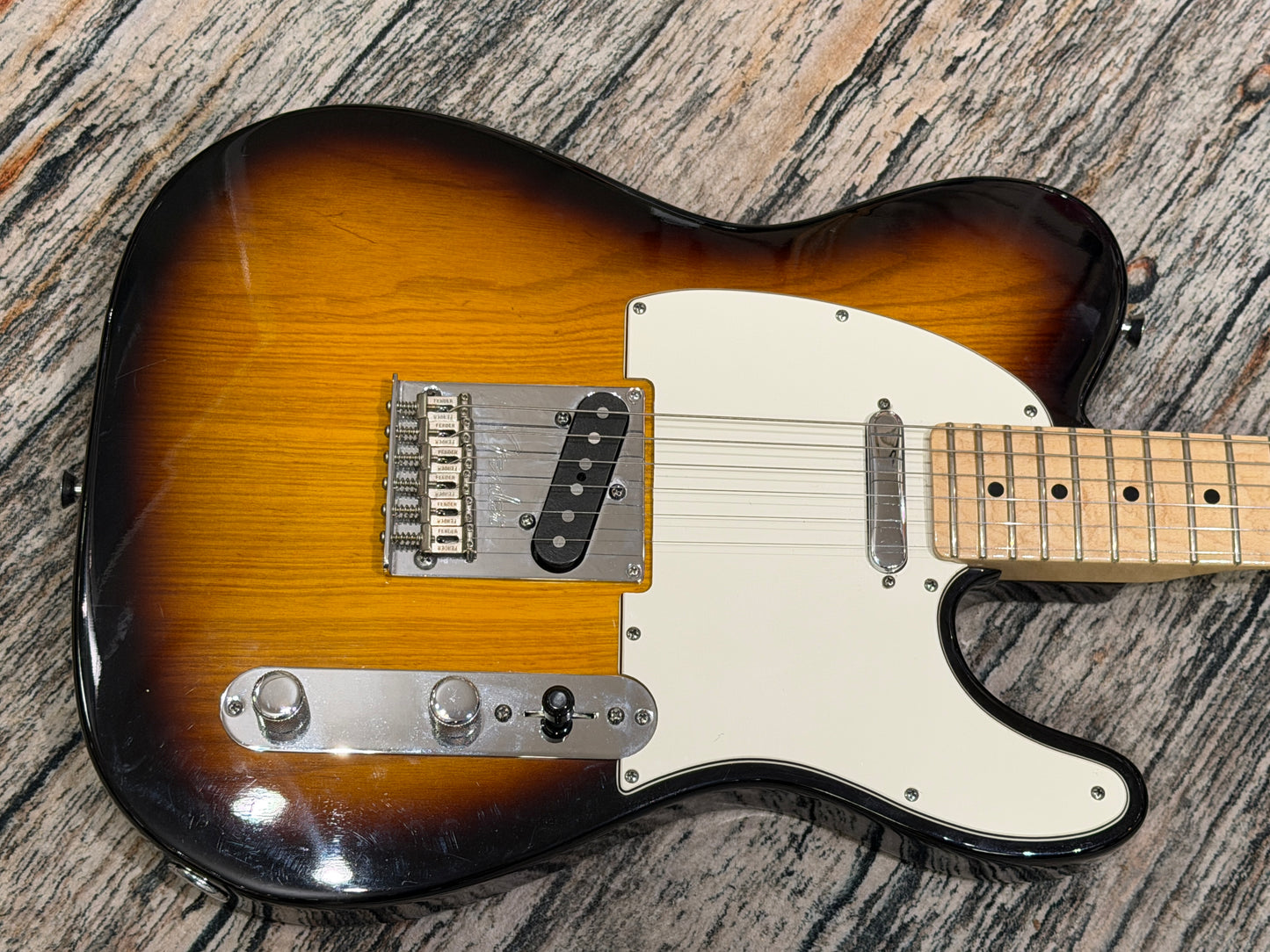 Fender USA Standard Telecaster - Sunburst 2012