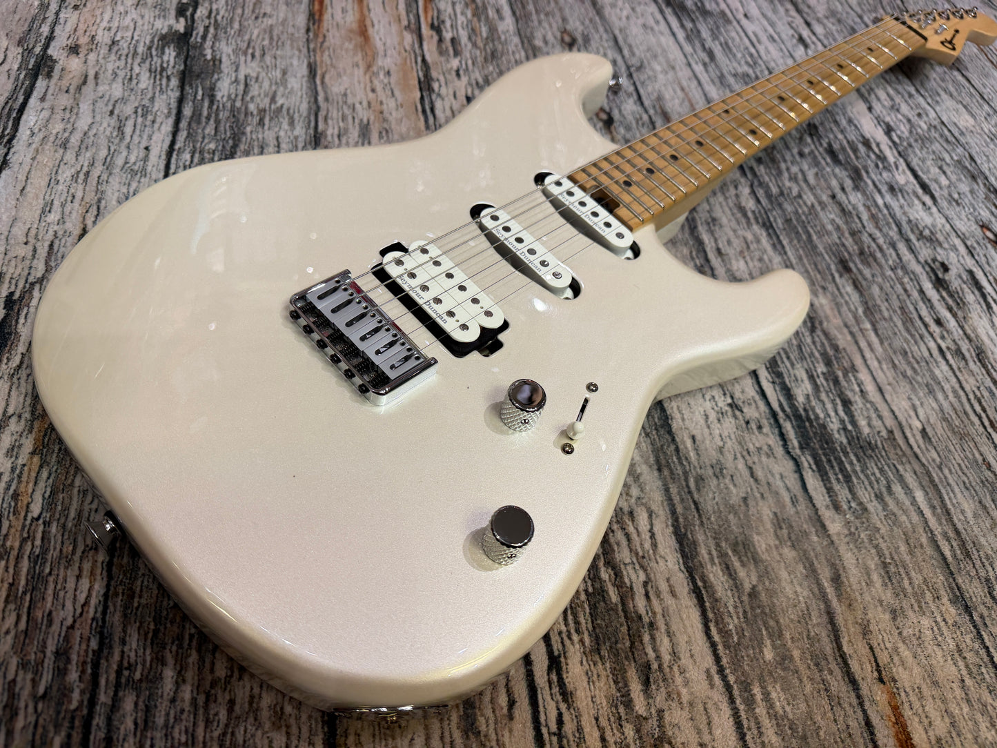 Charvel Pro-Mod San Dimas Style 1 HSS HT case, Mint example!
