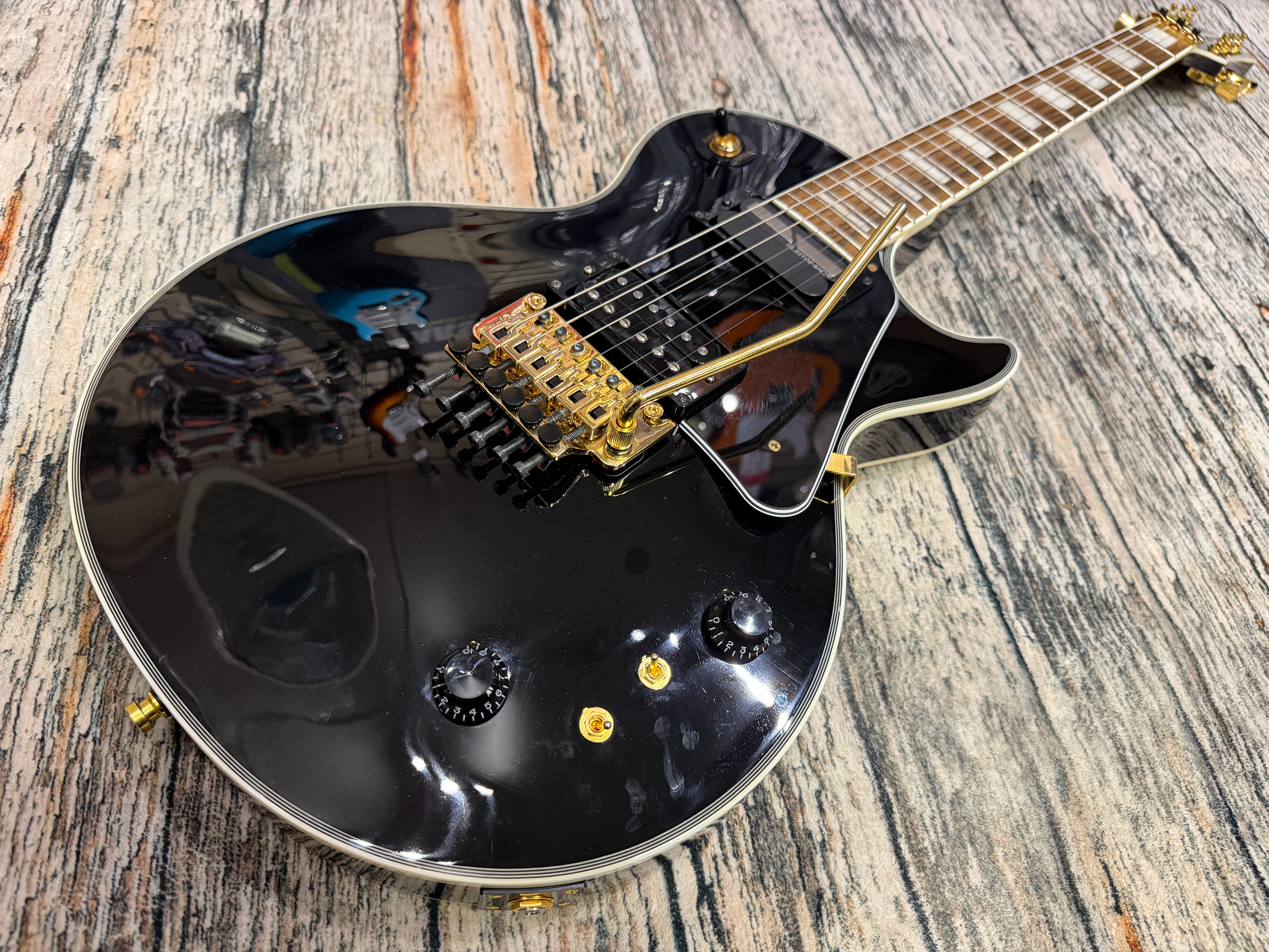 Burny RLC Les Paul Custom, Floyd Rose, Sustainiac & Gibson