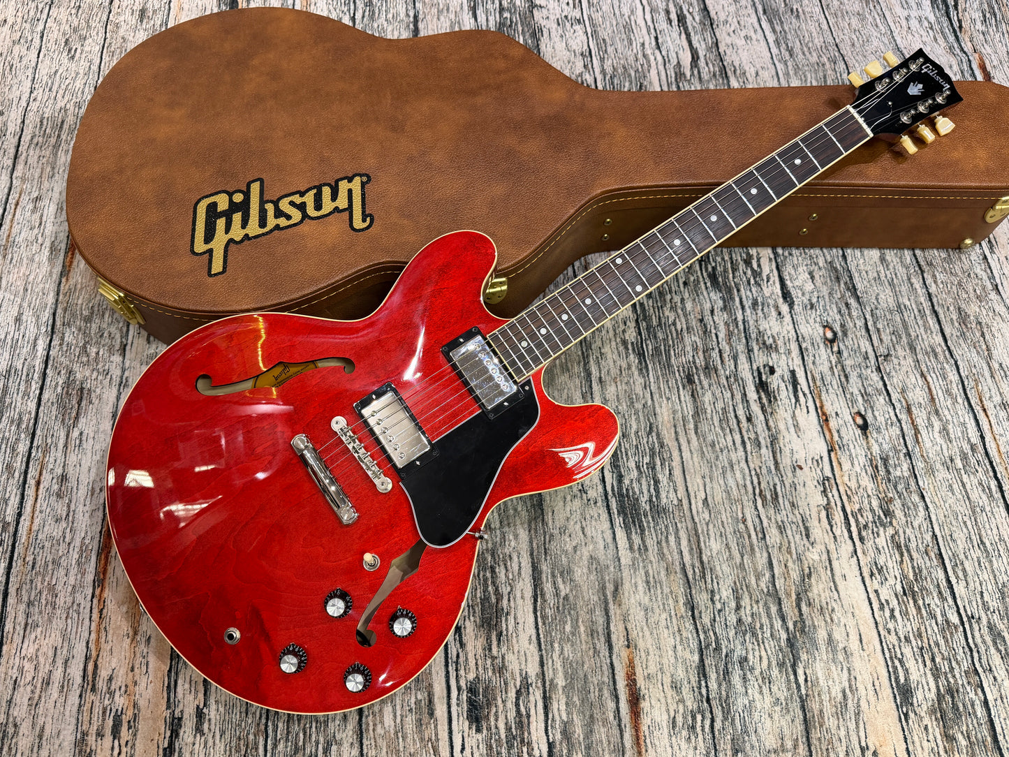 Gibson ES335 2023, mint with case and candy