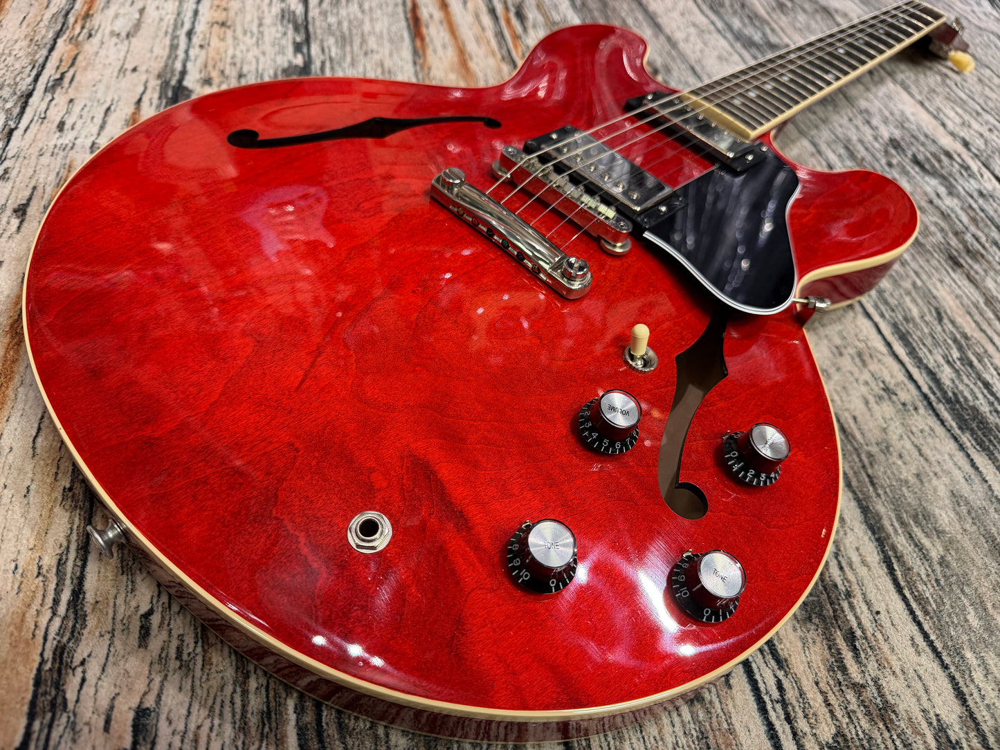 Gibson ES335 2023, mint with case and candy