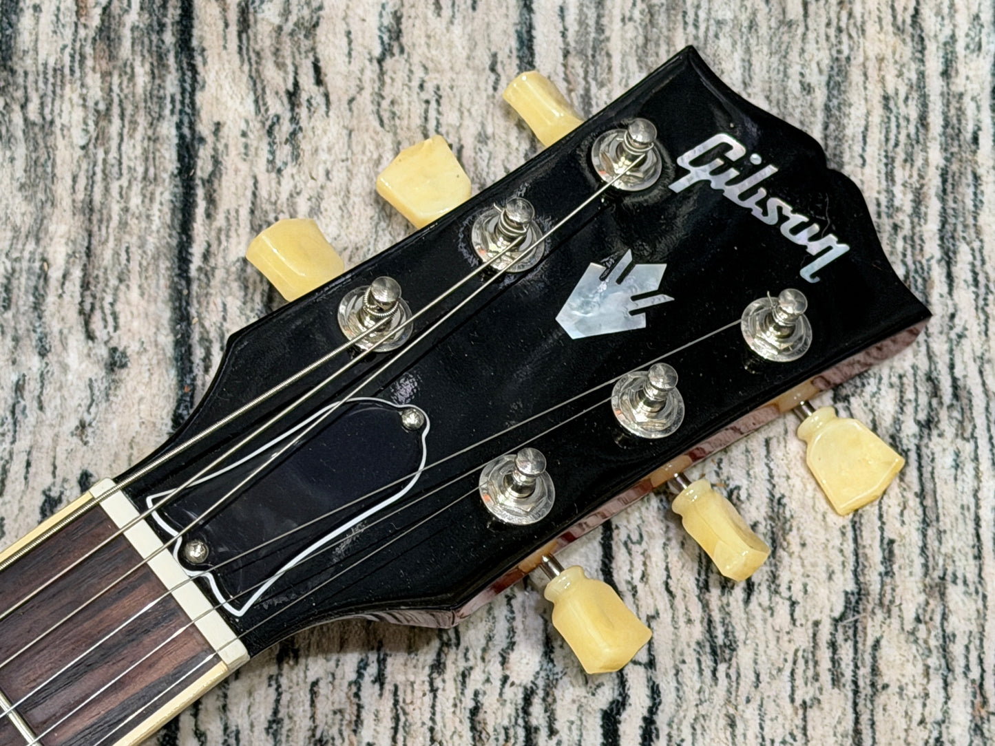 Gibson ES335 2023, mint with case and candy