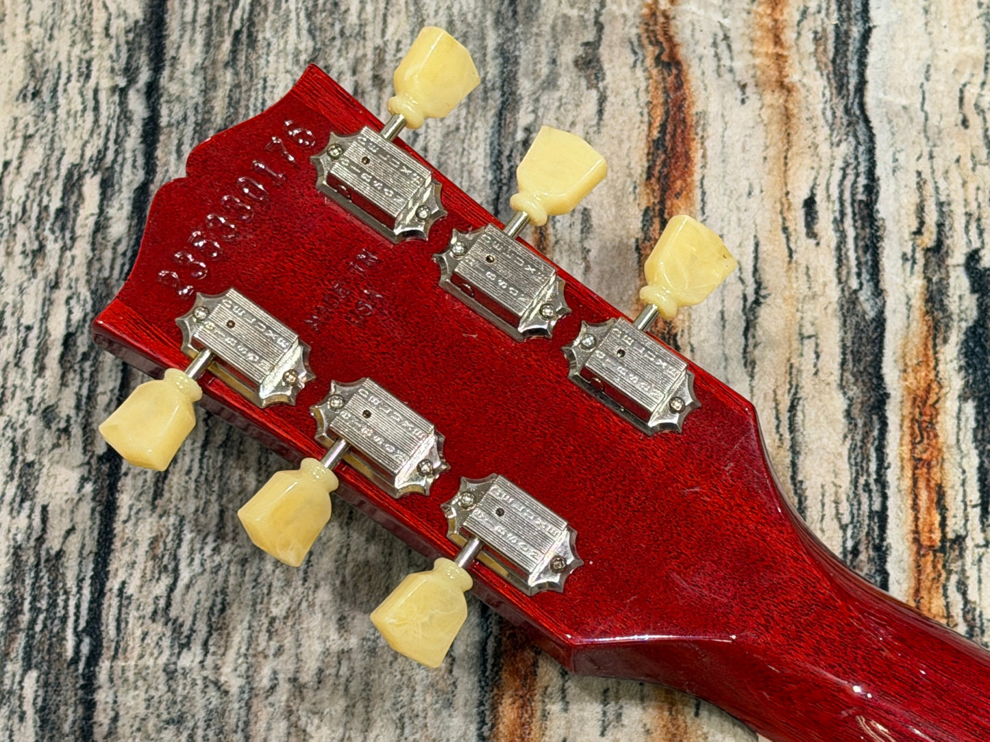 Gibson ES335 2023, mint with case and candy