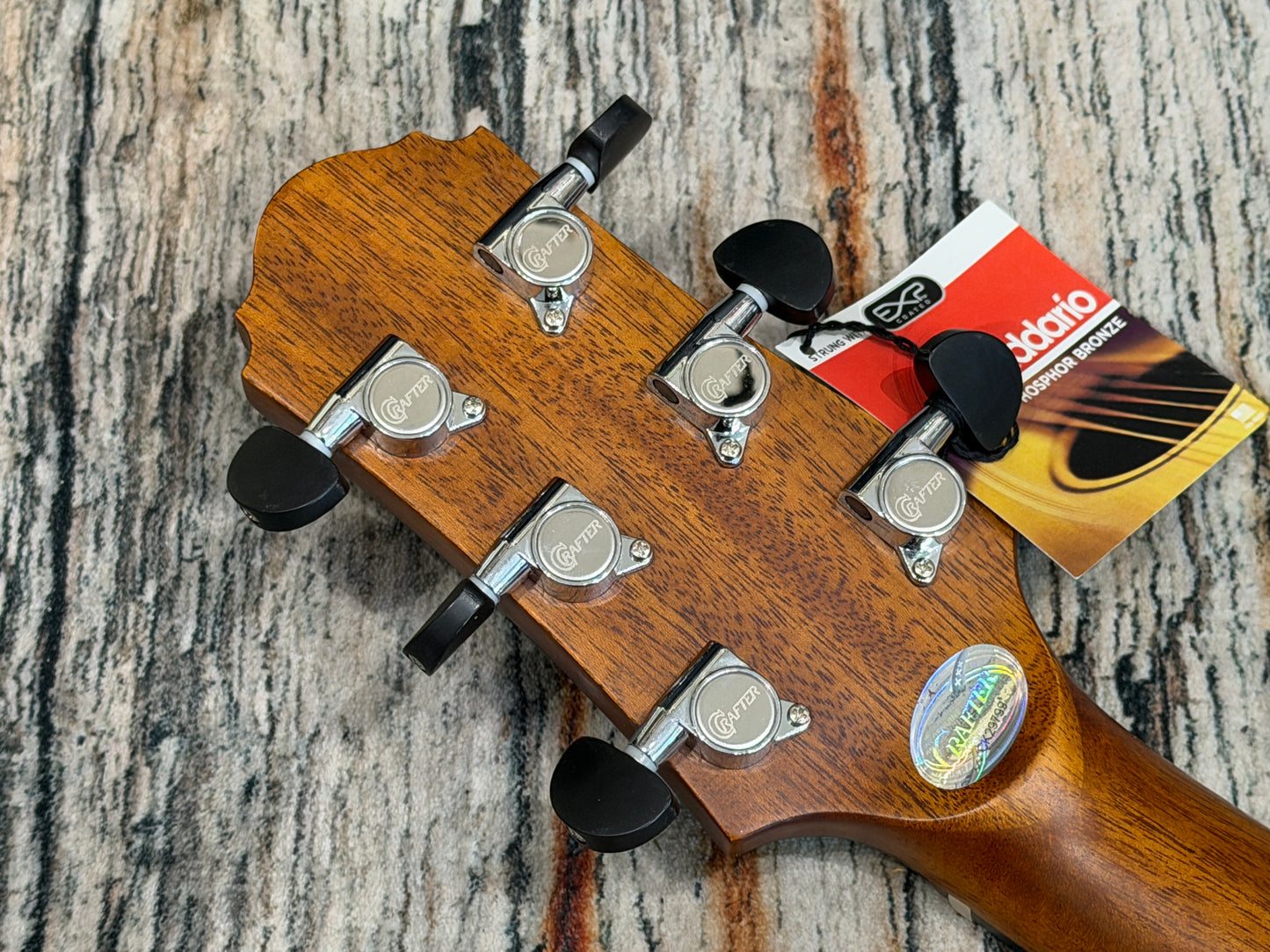 Crafter HG250−CE−N Electro Acoustic