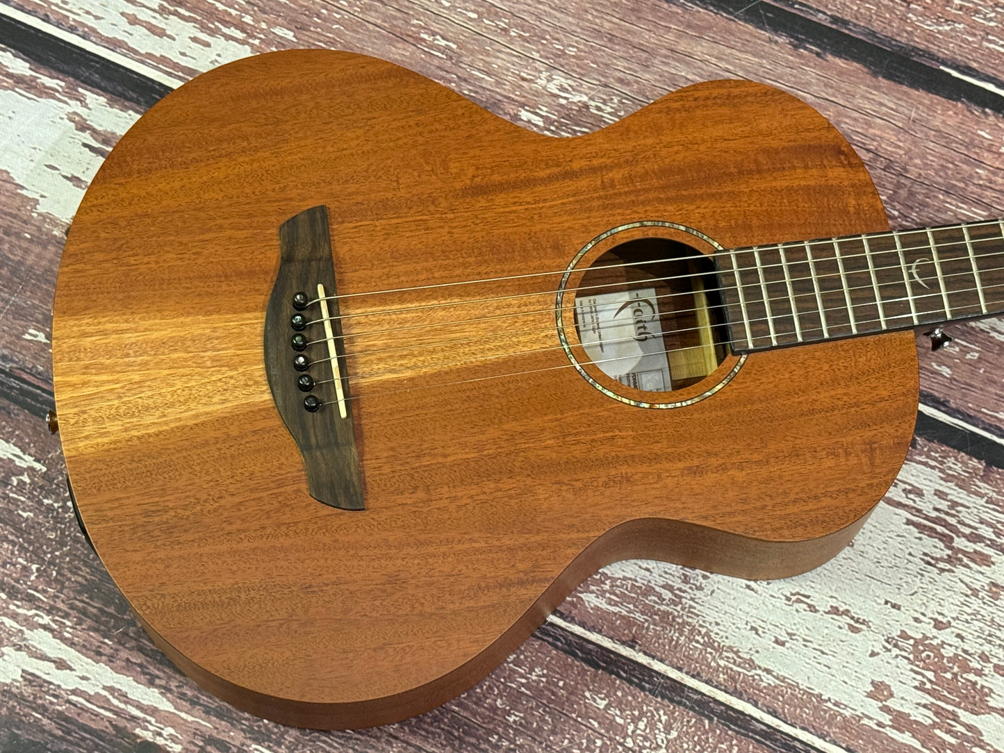 Faith Nomad Mini Neptune Mahogany Travel electro acoustic