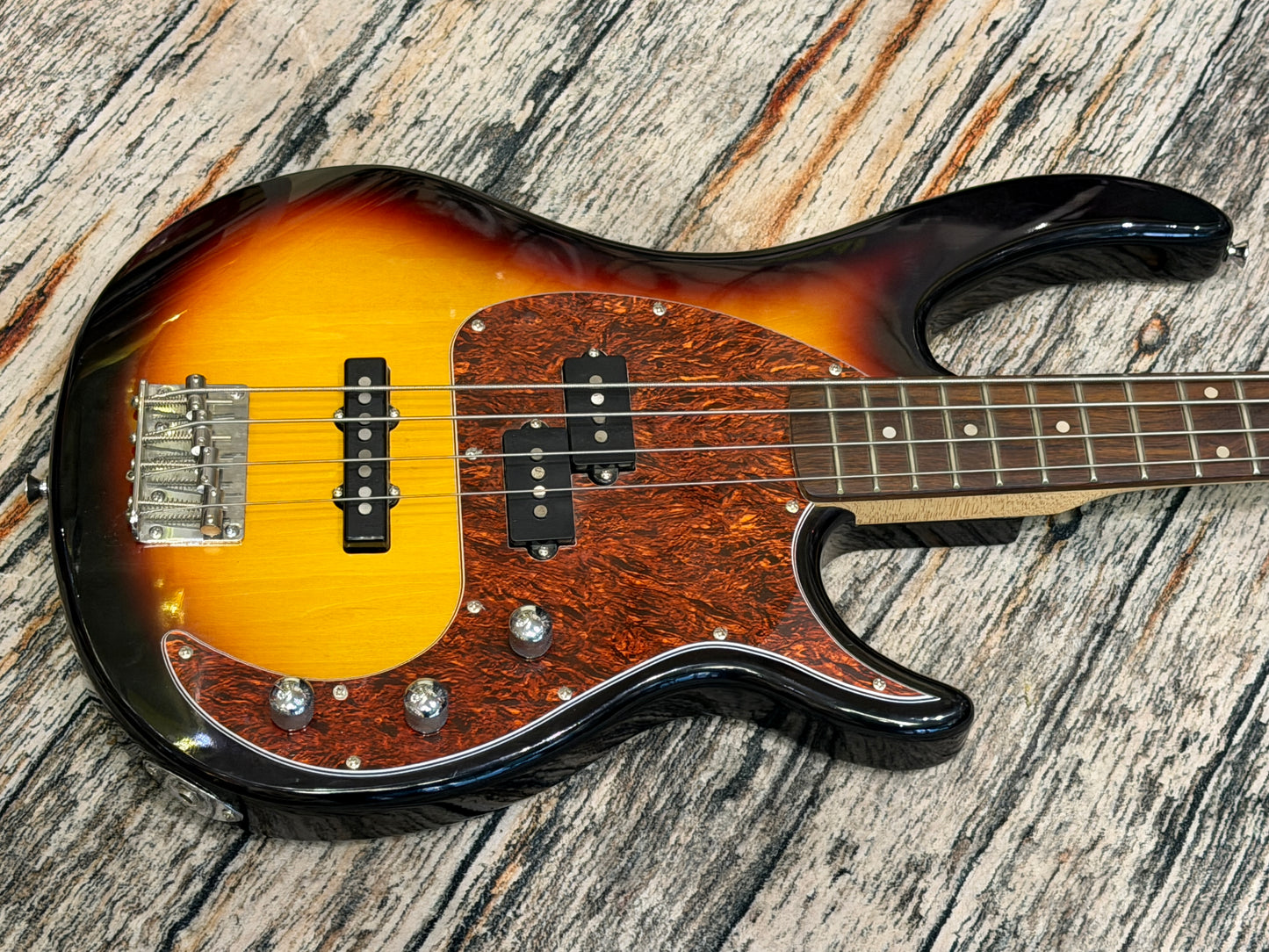 Peavey Milestone Bass