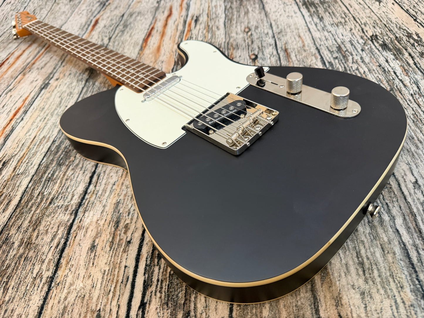 Squier Classic Vibe Bariton Custom Telecaster - Satin black Seymour Duncan loaded!