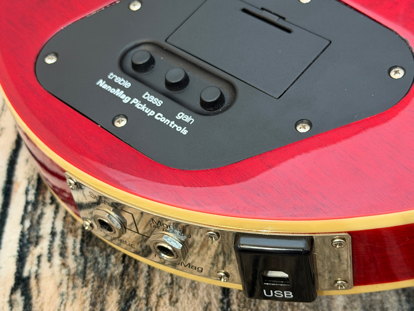 Epiphone ES-339 Ultra with nano mag pickup