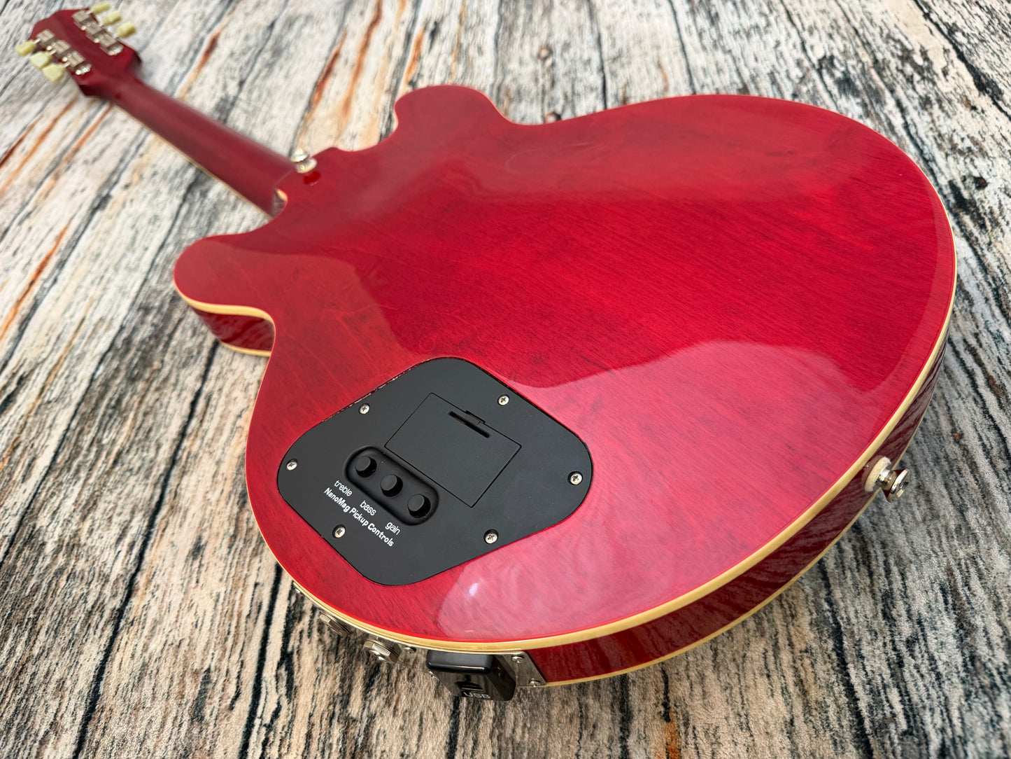Epiphone ES-339 Ultra with nano mag pickup