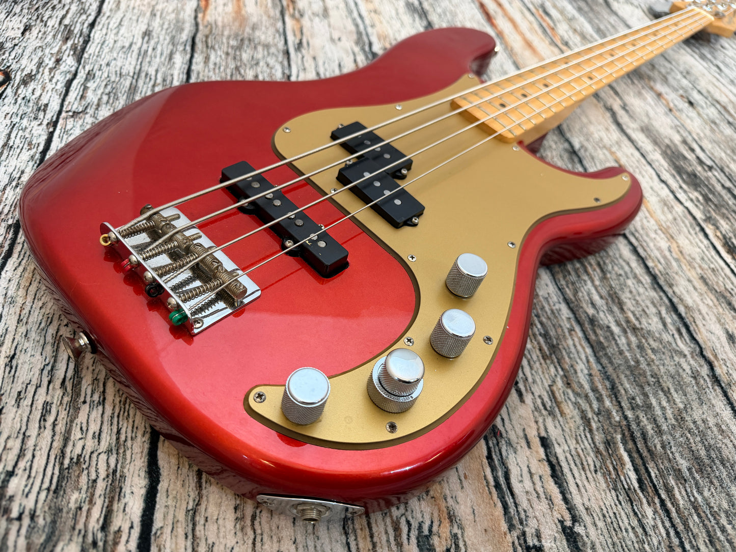 Fender Deluxe Active Precision Bass Special