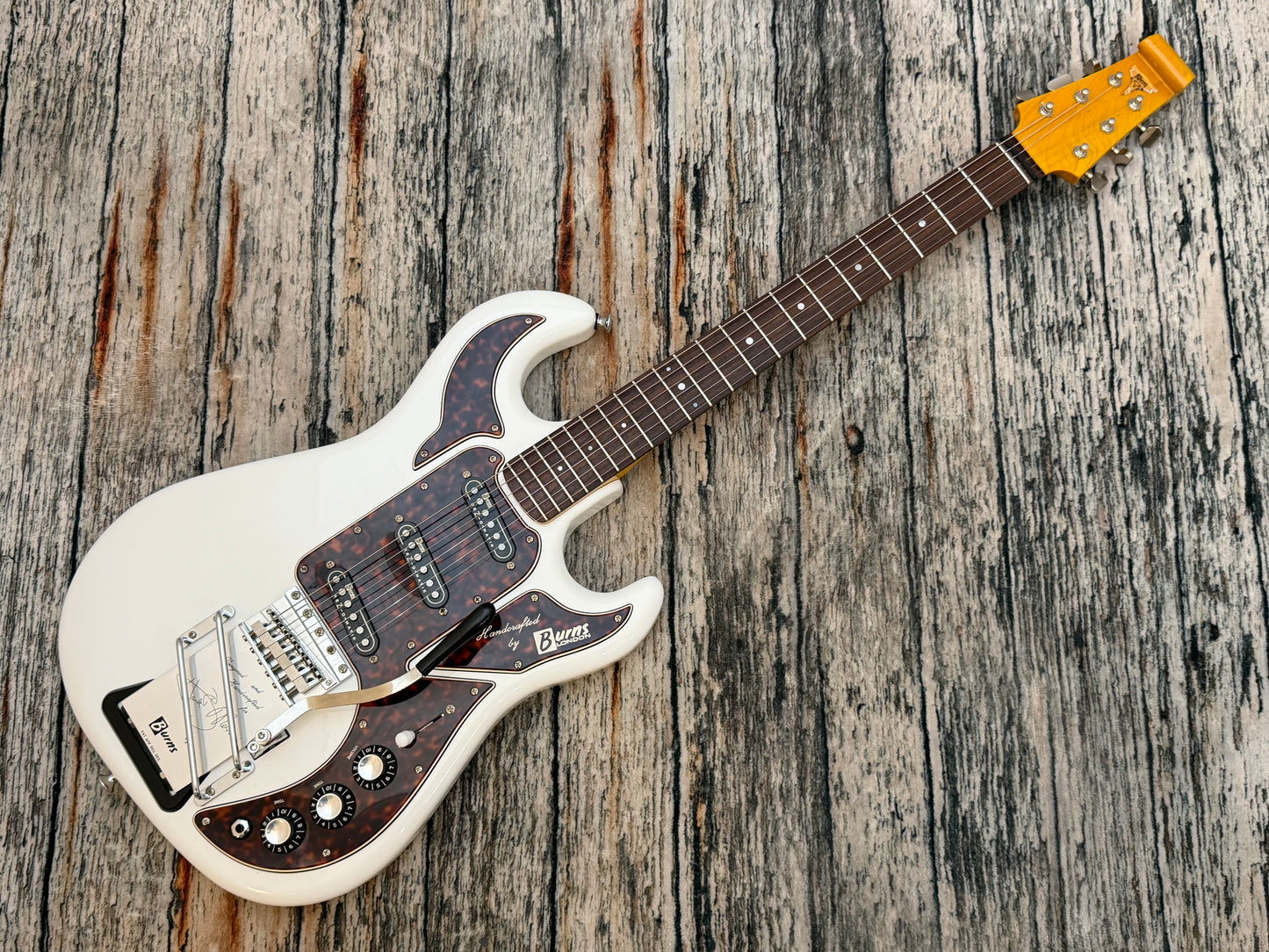 Burns "Made in England" Hank Marvin signature "The Legend" model 1990s