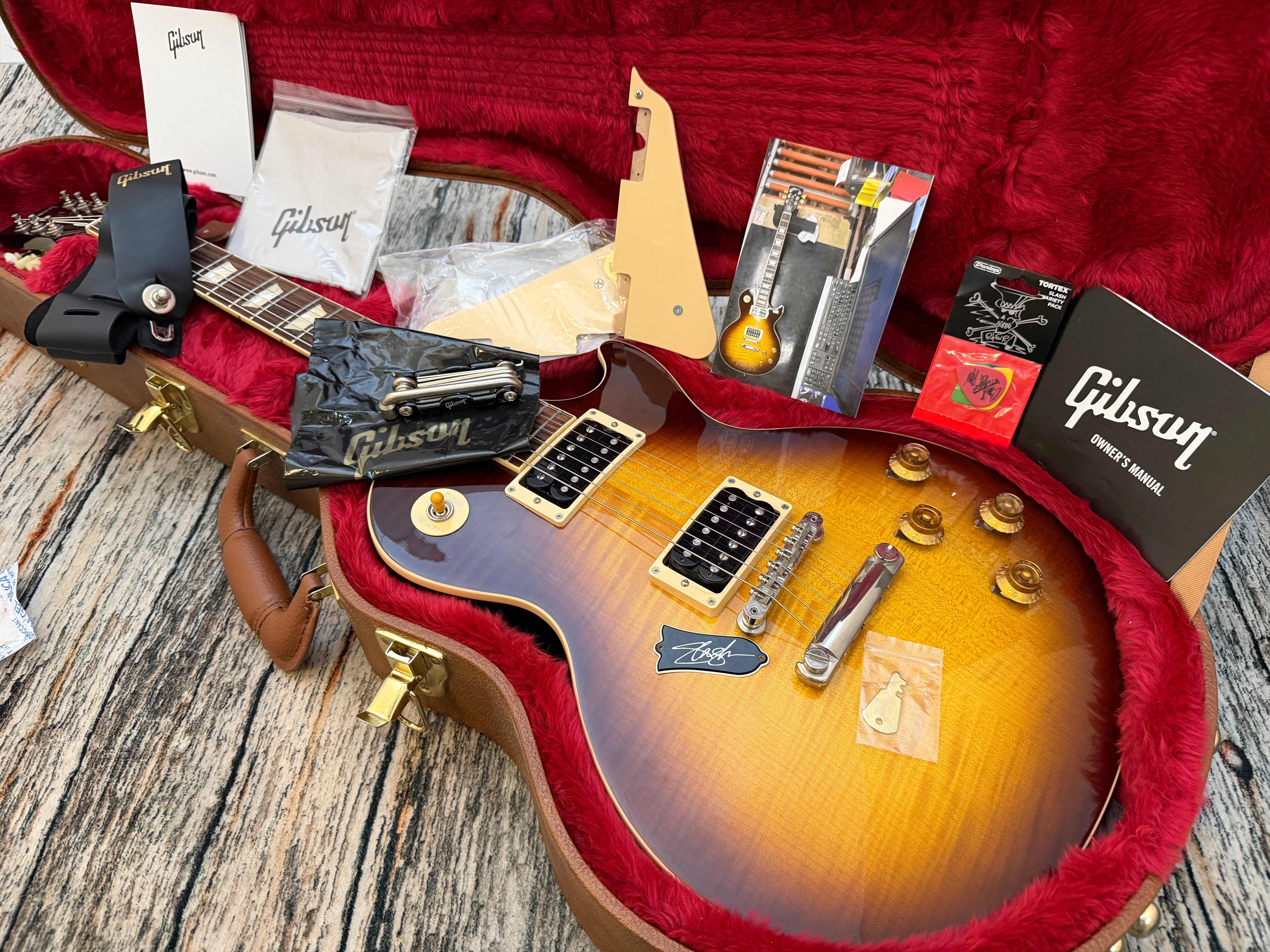 Gibson Slash Les Paul Standard - November Burst – Badlands Guitars