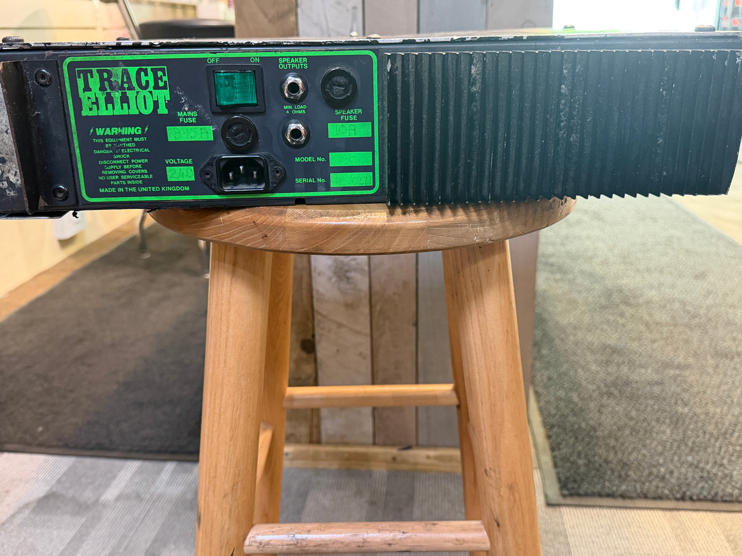 Trace Elliot GP12 bass head 200w