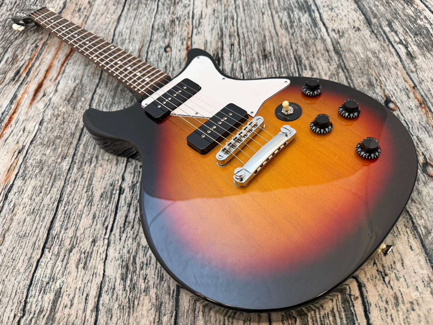 Cruiser by Crafter - LP Junior style P90