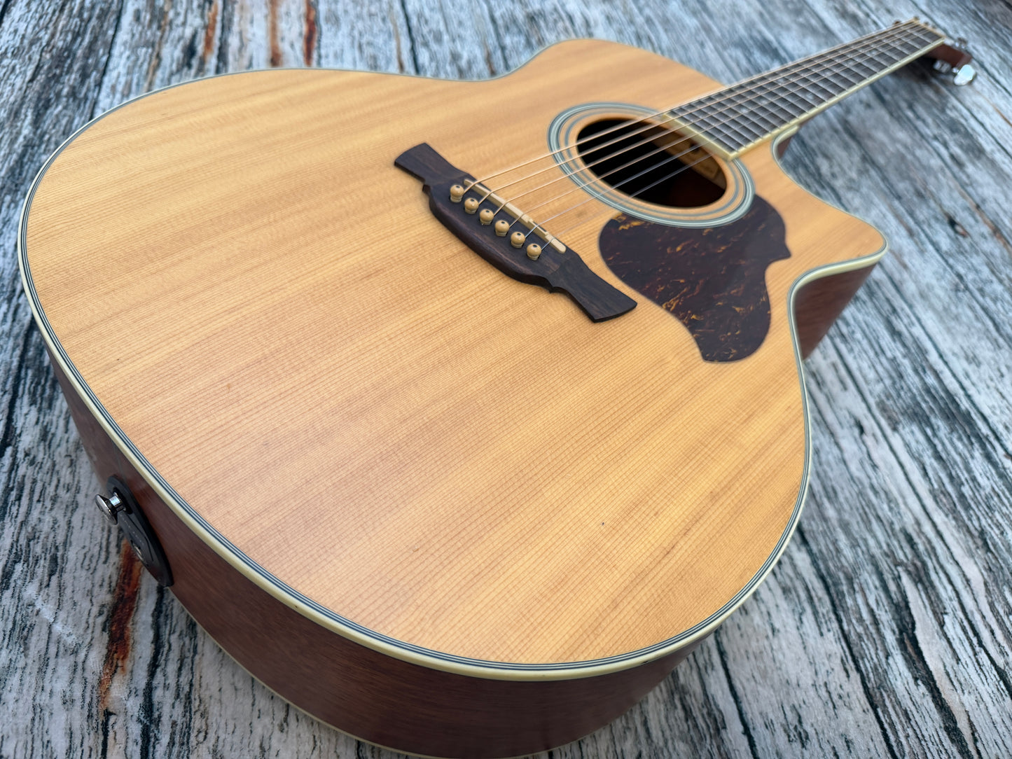 Crafter GAE6 Electro acoustic Grand Auditorium