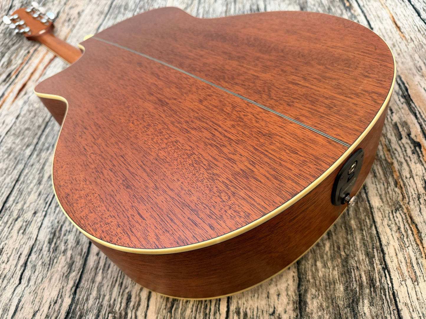 Crafter GAE6 Electro acoustic Grand Auditorium
