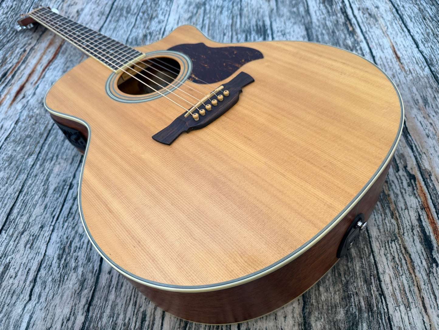 Crafter GAE6 Electro acoustic Grand Auditorium