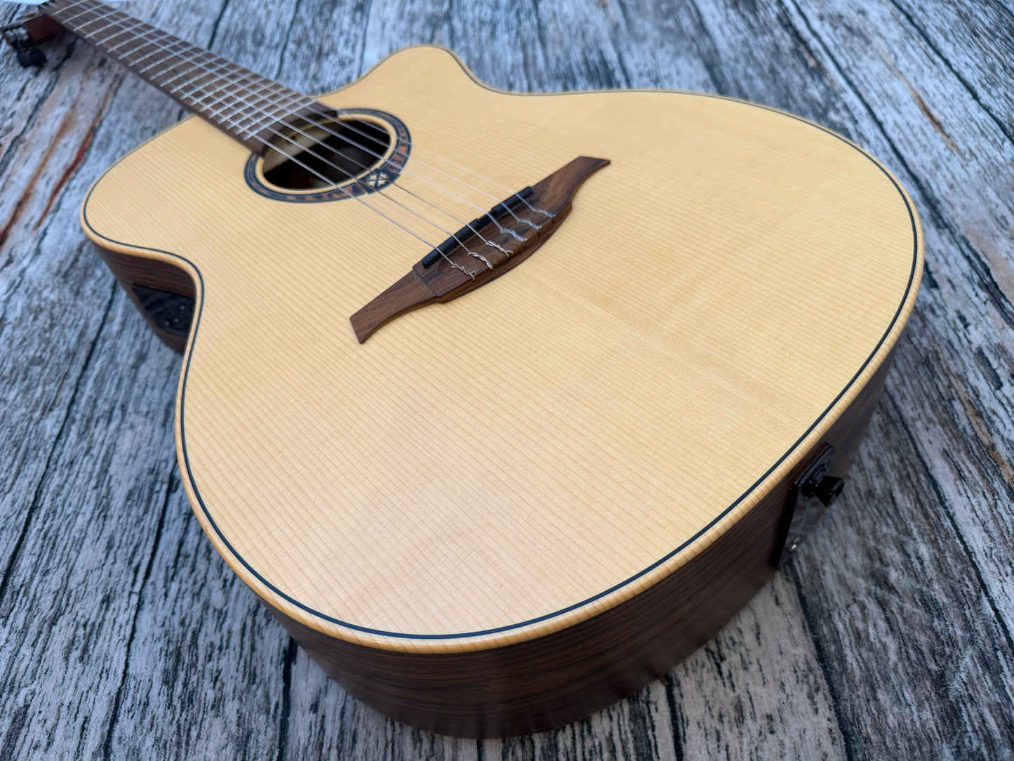 LAG TN270 ACE Solid top electro classical