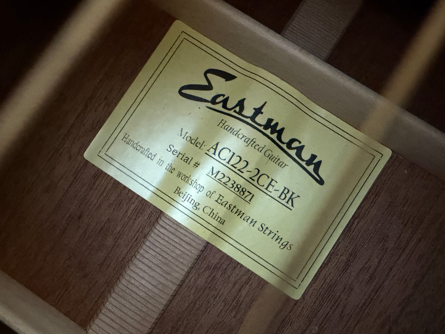 Eastman AC112-2CE All solid elctro acoustic