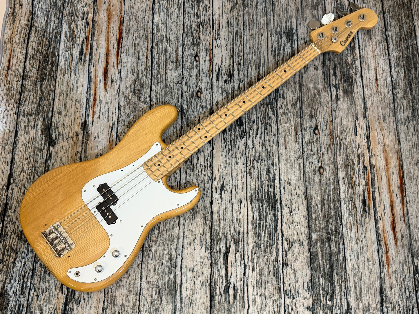 Columbus 70s/80s P-Bass - Japan