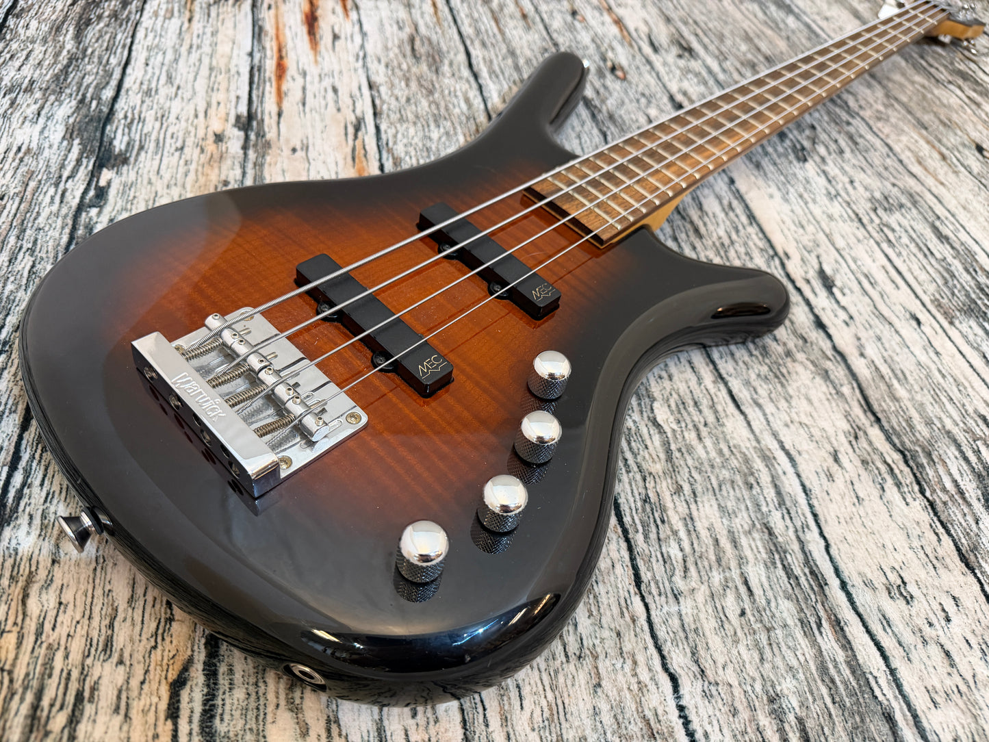 Warwick Rockbass Corvette Basic 4 string Almond Sunburst