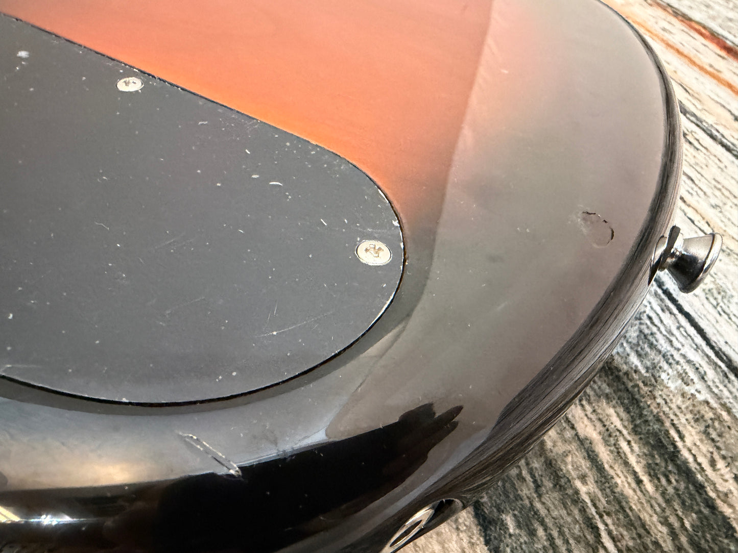 Warwick Rockbass Corvette Basic 4 string Almond Sunburst