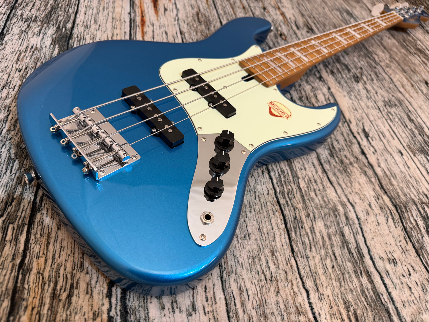 Mooer GTRS BAss - MBJ 410 - Metal blue