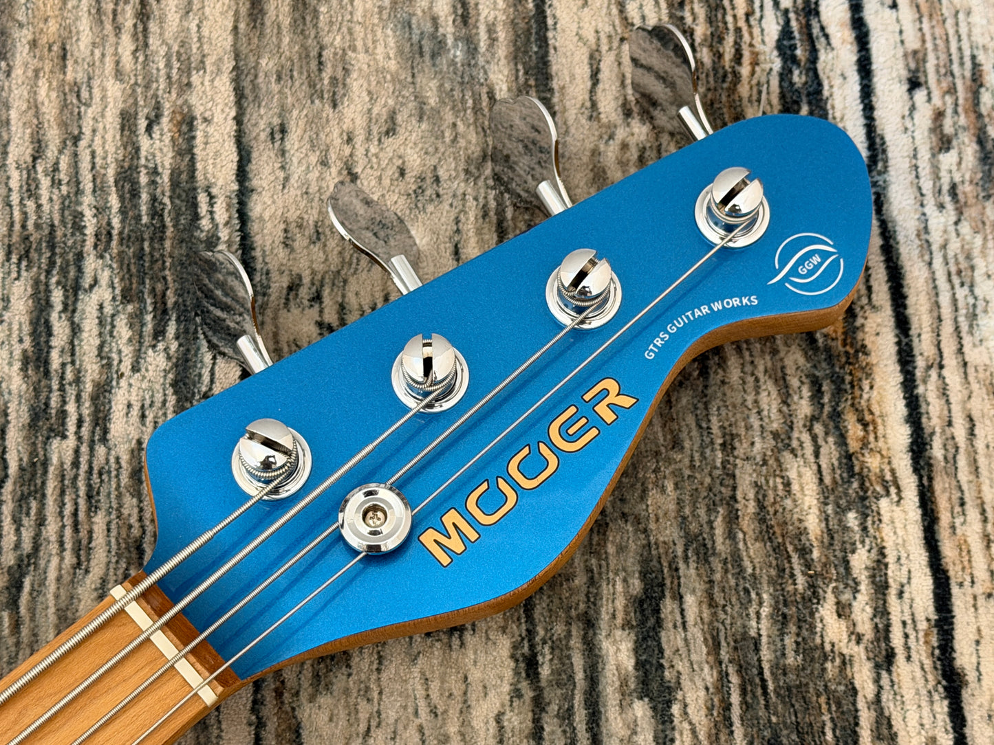 Mooer GTRS BAss - MBJ 410 - Metal blue