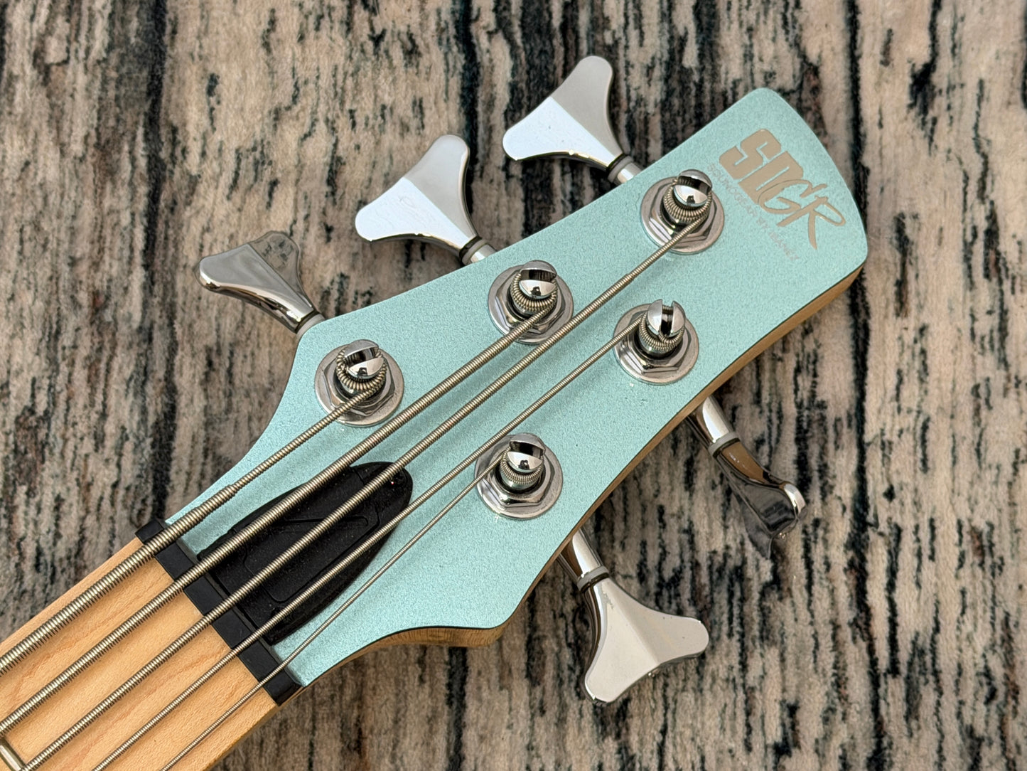 Ibanez SRMR-205 5 string active medium scale bass Seafoam pearl green