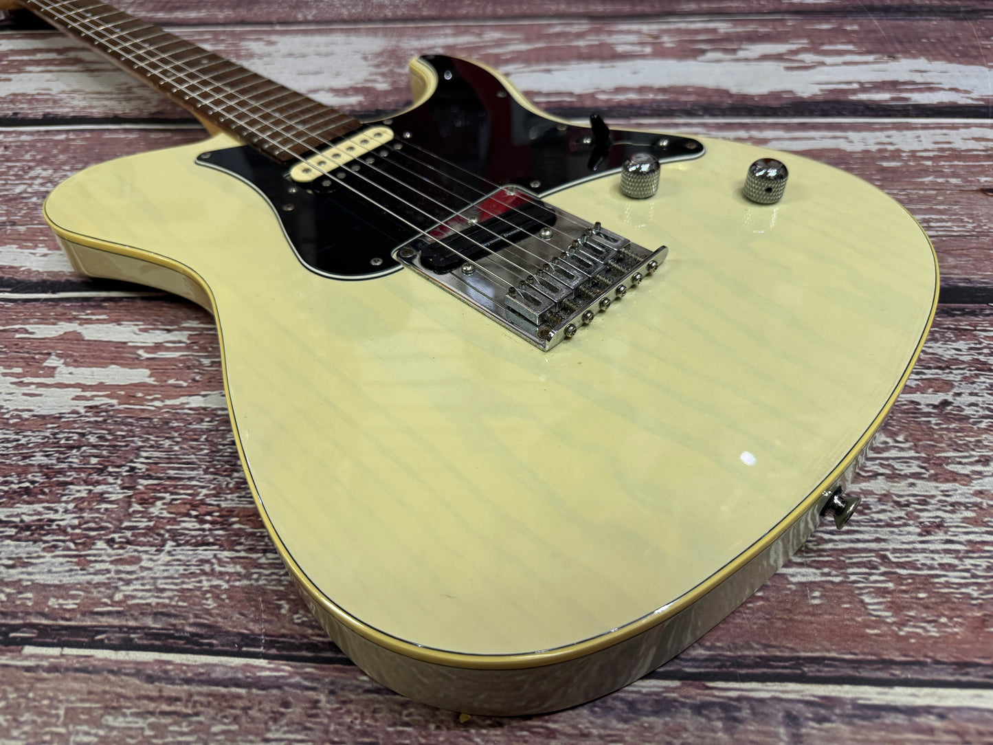 Yamaha 311S Mike Stern style Pacifica