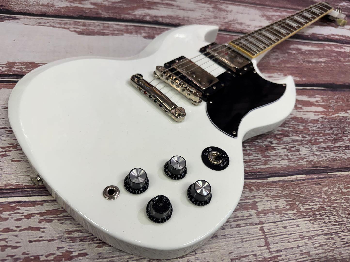 Burny SG White