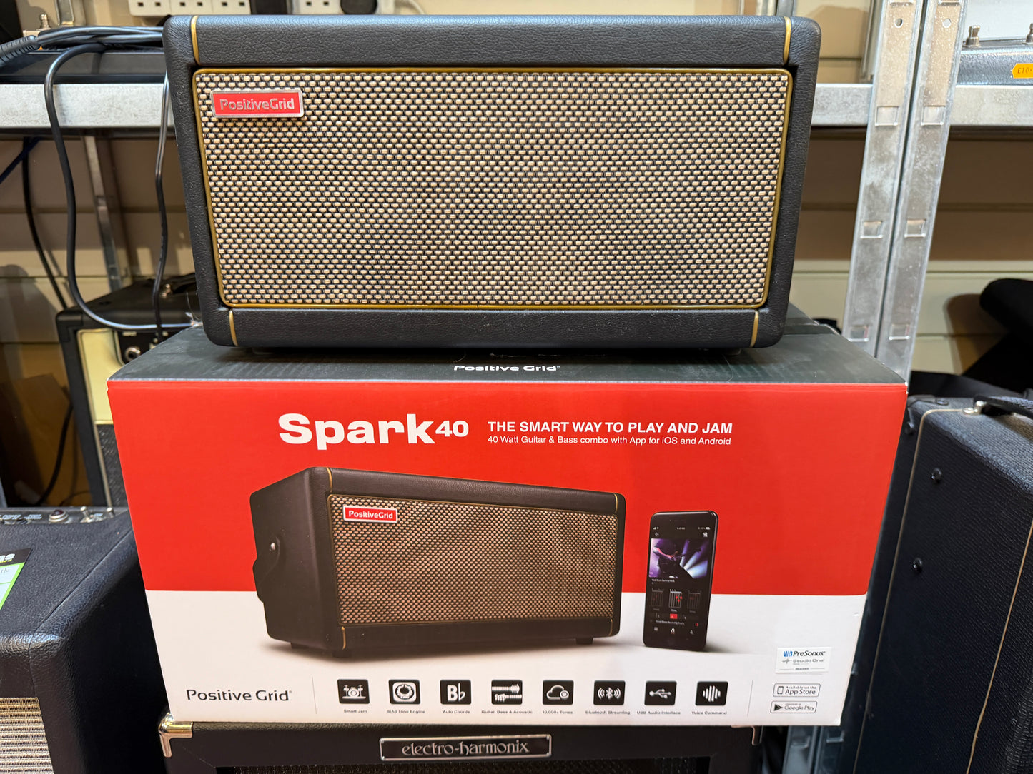 Positive Grid Spark 40 - Modelling guitar combo