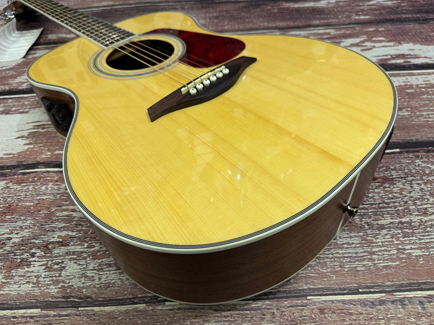 Vintage VE330 electro - Solid top - Natural