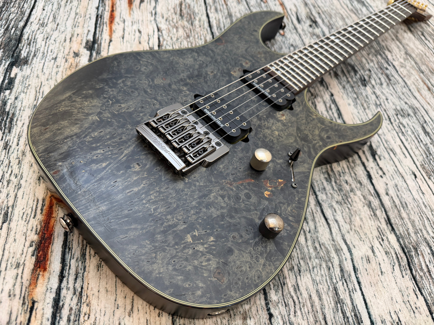 Ibanez Premium RG921W-BB with case
