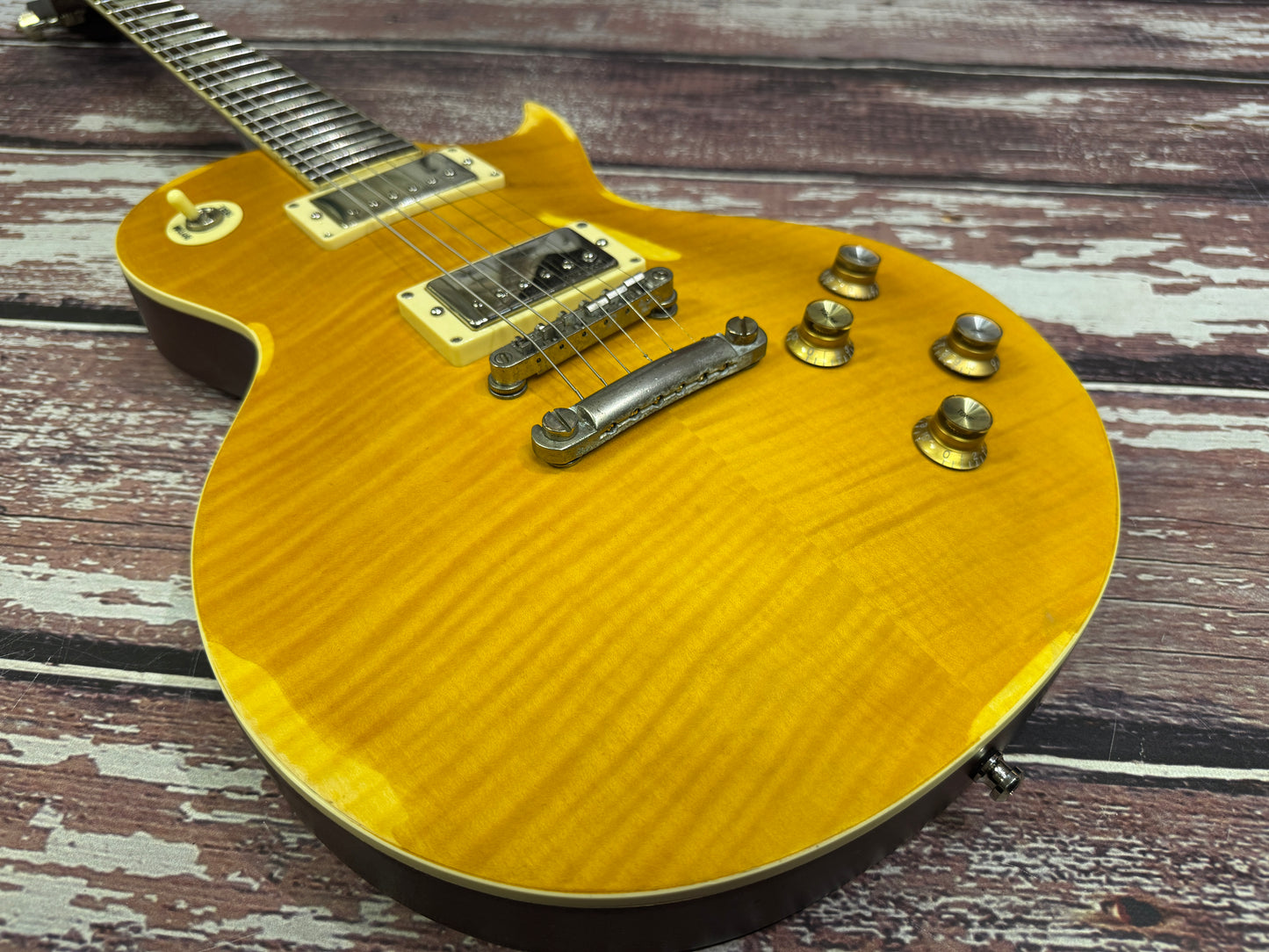 Vintage V100 Lemon Drop - Peter Green relic model