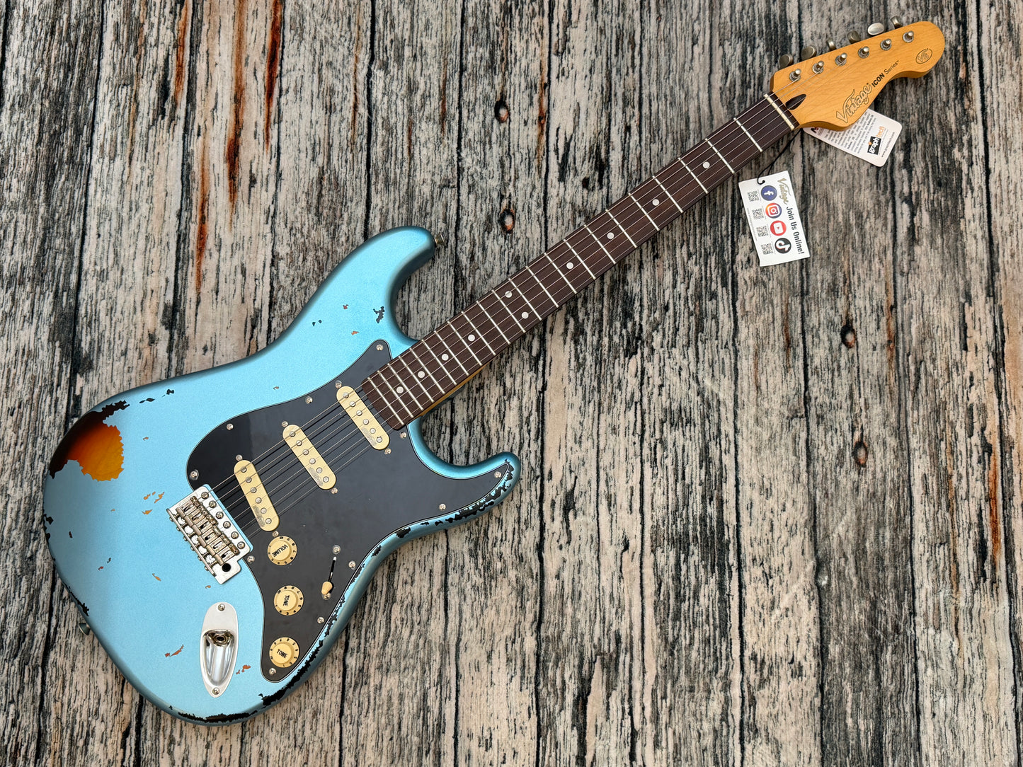 Vintage Icon V6 - Gun Hill Blue over sunburst.