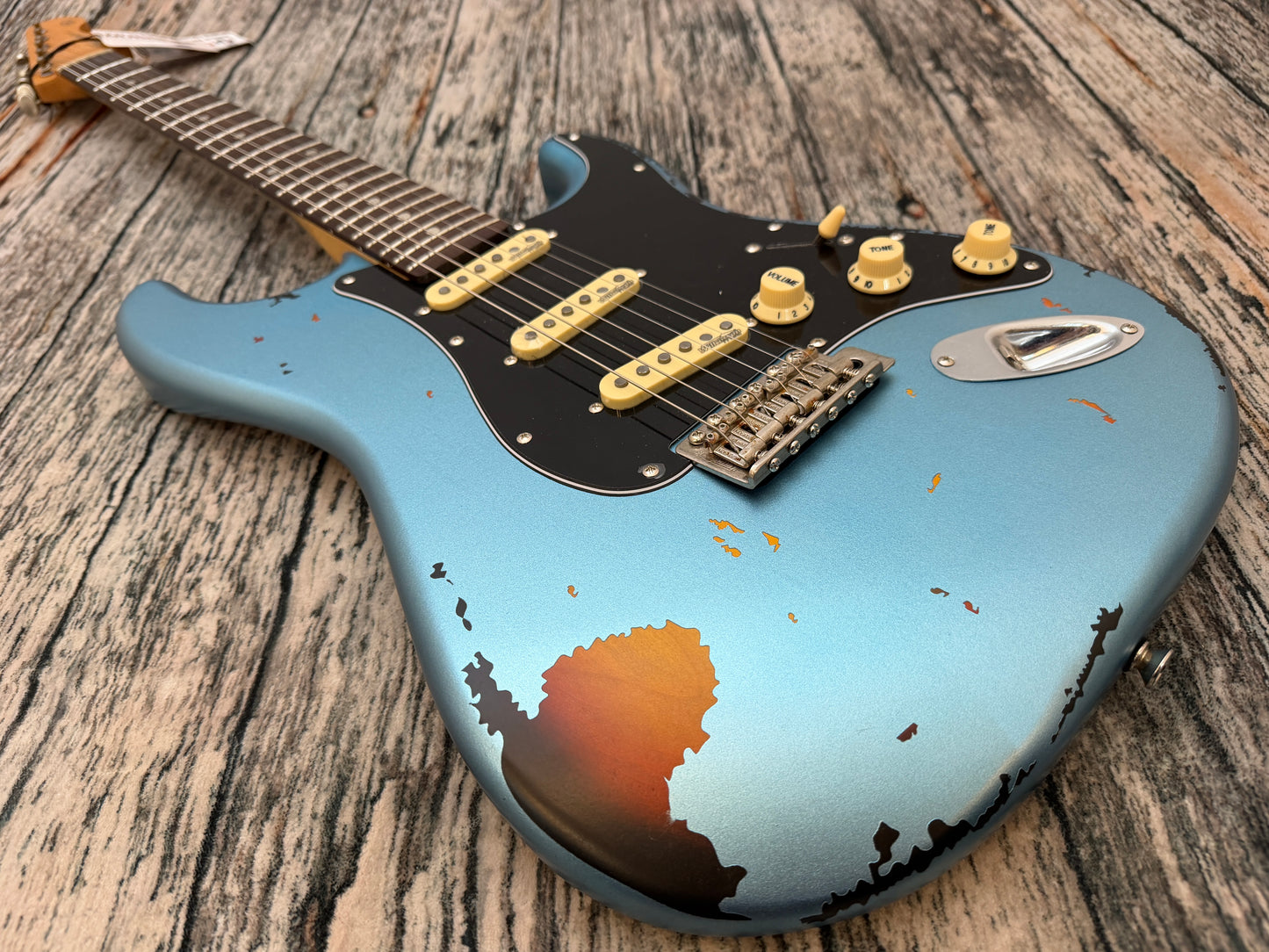 Vintage Icon V6 - Gun Hill Blue over sunburst.