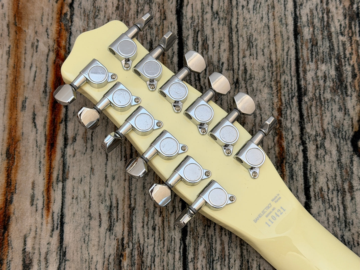 Danelectro Vintage 12 String Guitar ~ Vintage White